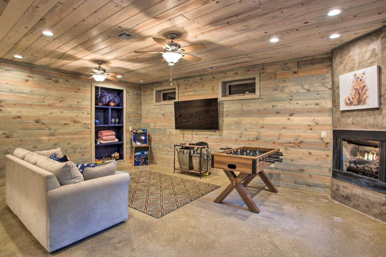 Luxe Broken Bow Cabin Game Room, Fire Pit And Deck! Exterior foto