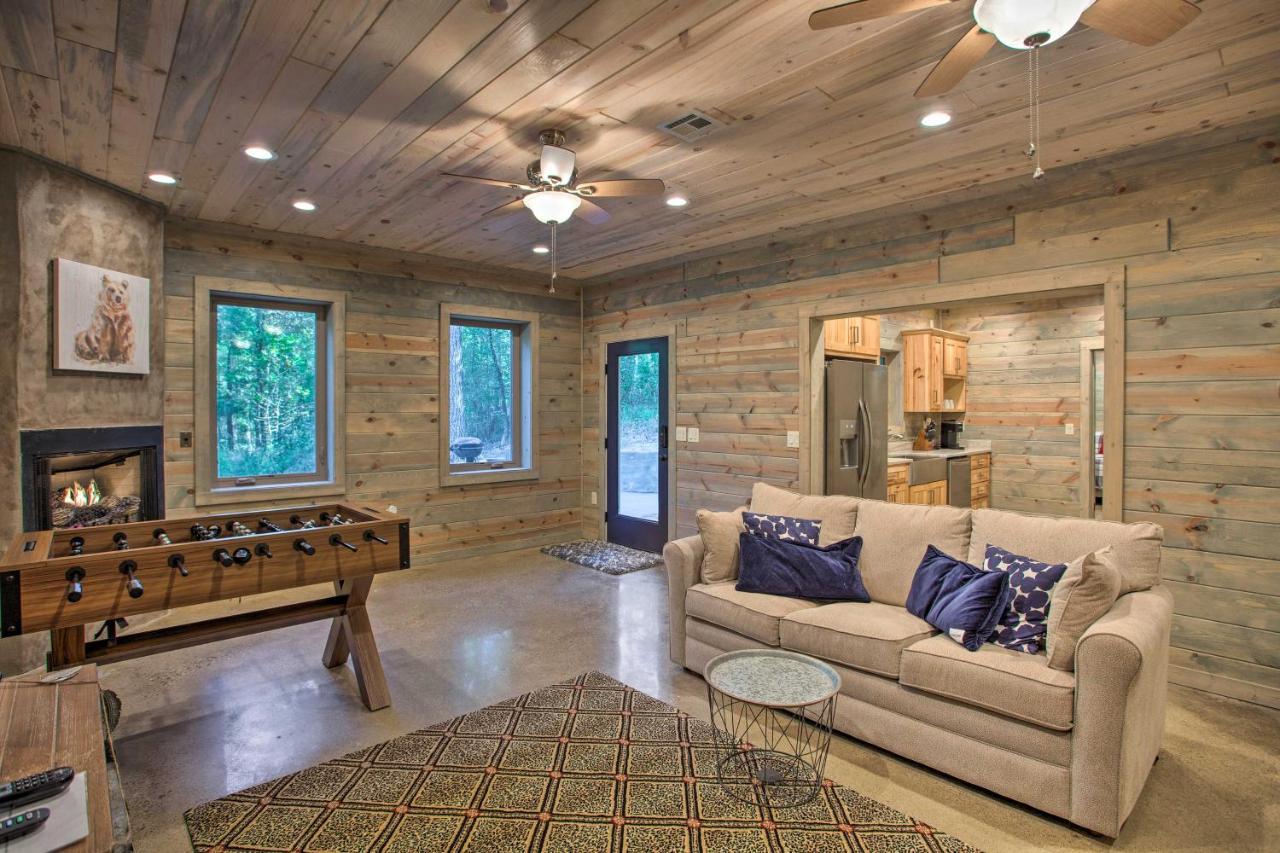 Luxe Broken Bow Cabin Game Room, Fire Pit And Deck! Exterior foto