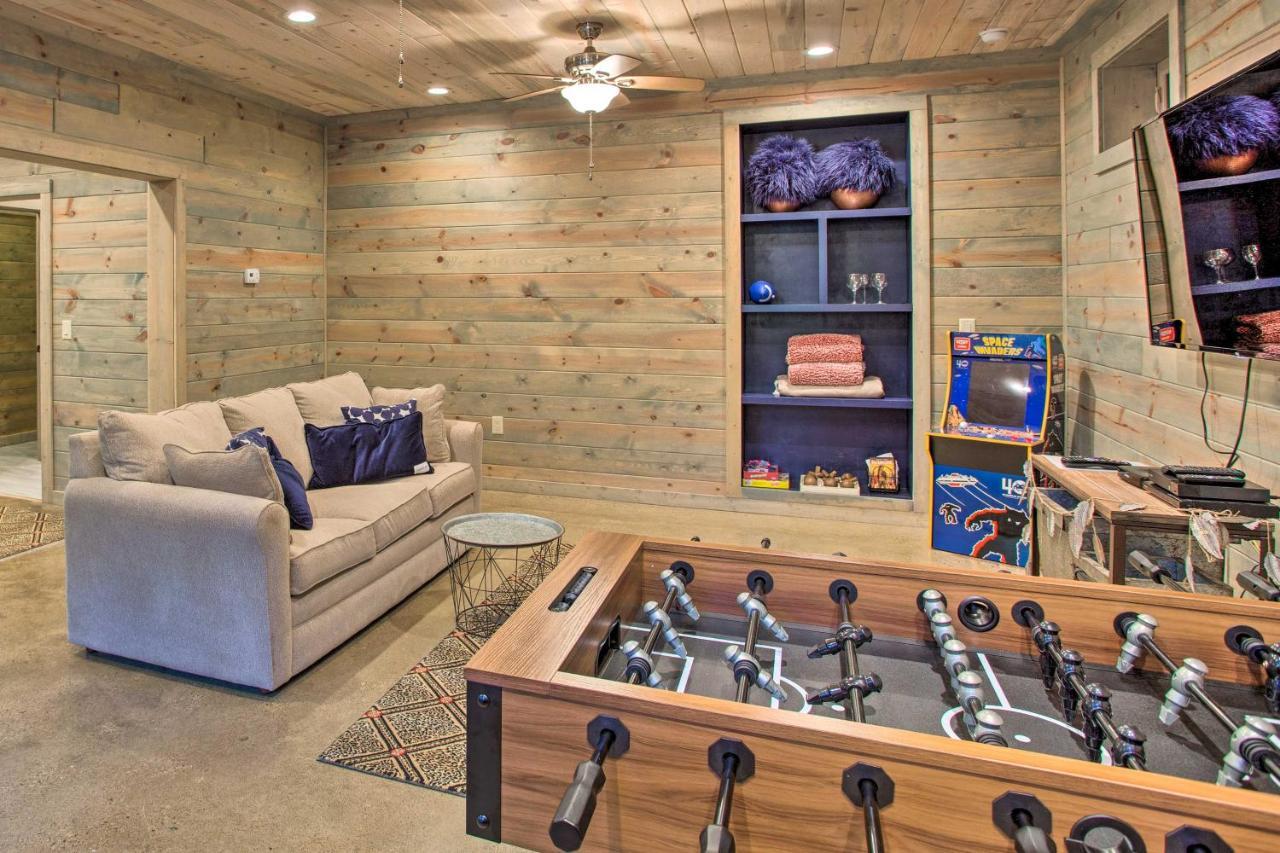 Luxe Broken Bow Cabin Game Room, Fire Pit And Deck! Exterior foto