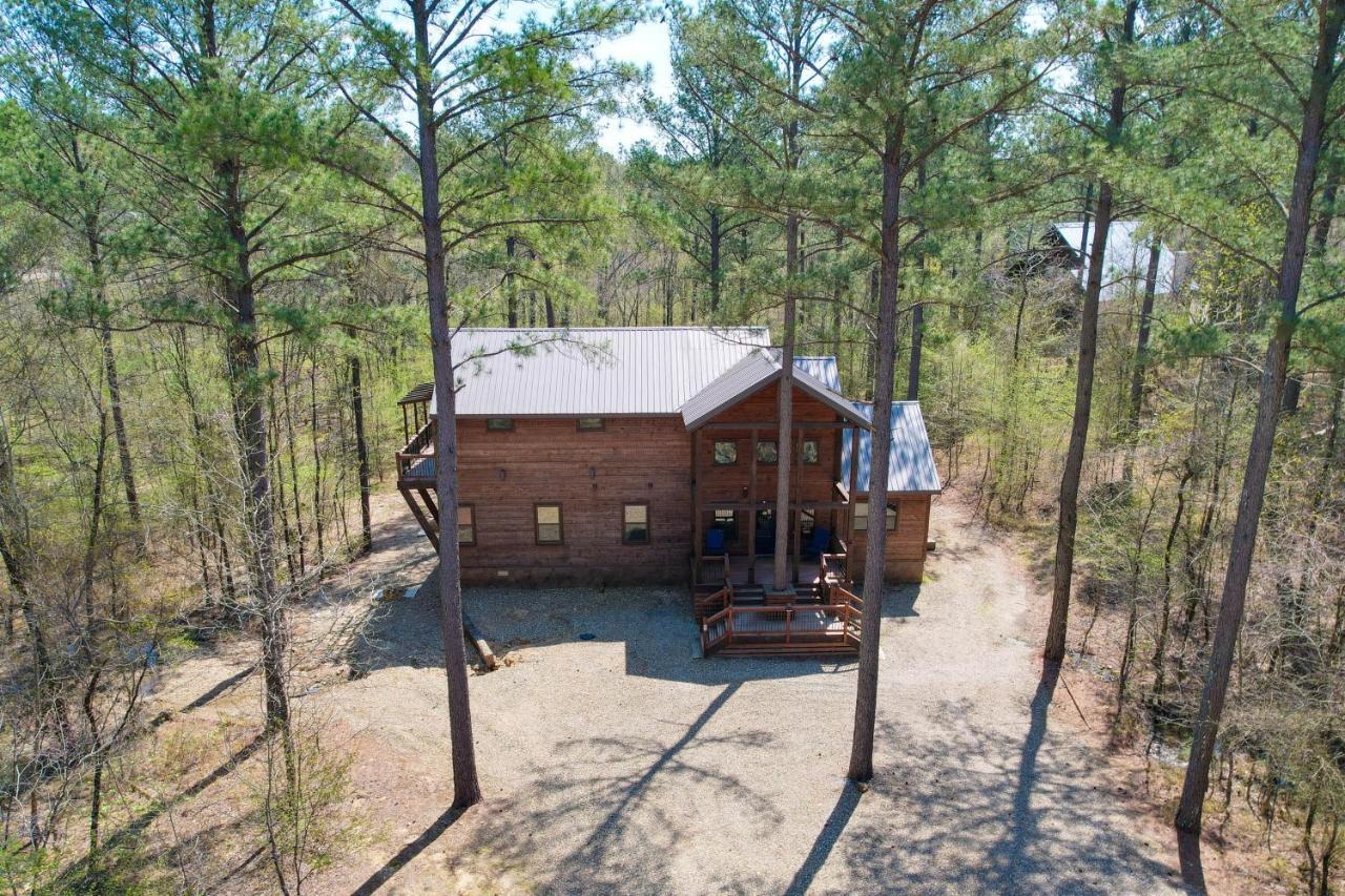 Luxe Broken Bow Cabin Game Room, Fire Pit And Deck! Exterior foto