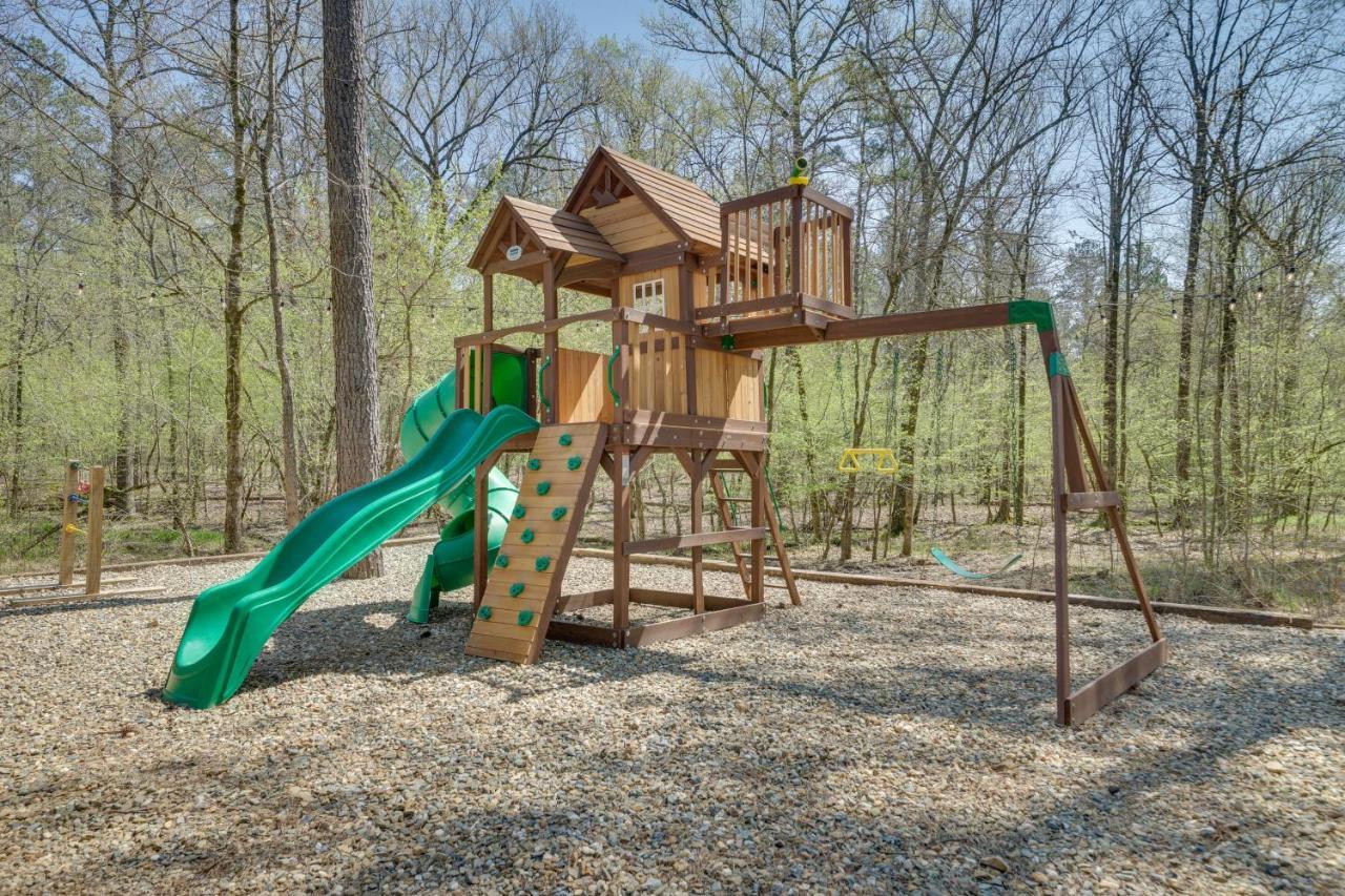 Luxe Broken Bow Cabin Game Room, Fire Pit And Deck! Exterior foto